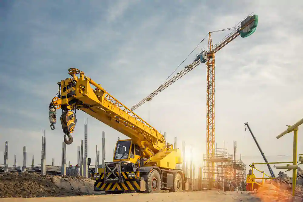 Construction Crane Rental: Smarter Lifting for Job Sites